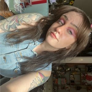 Meet your Posher, Samantha